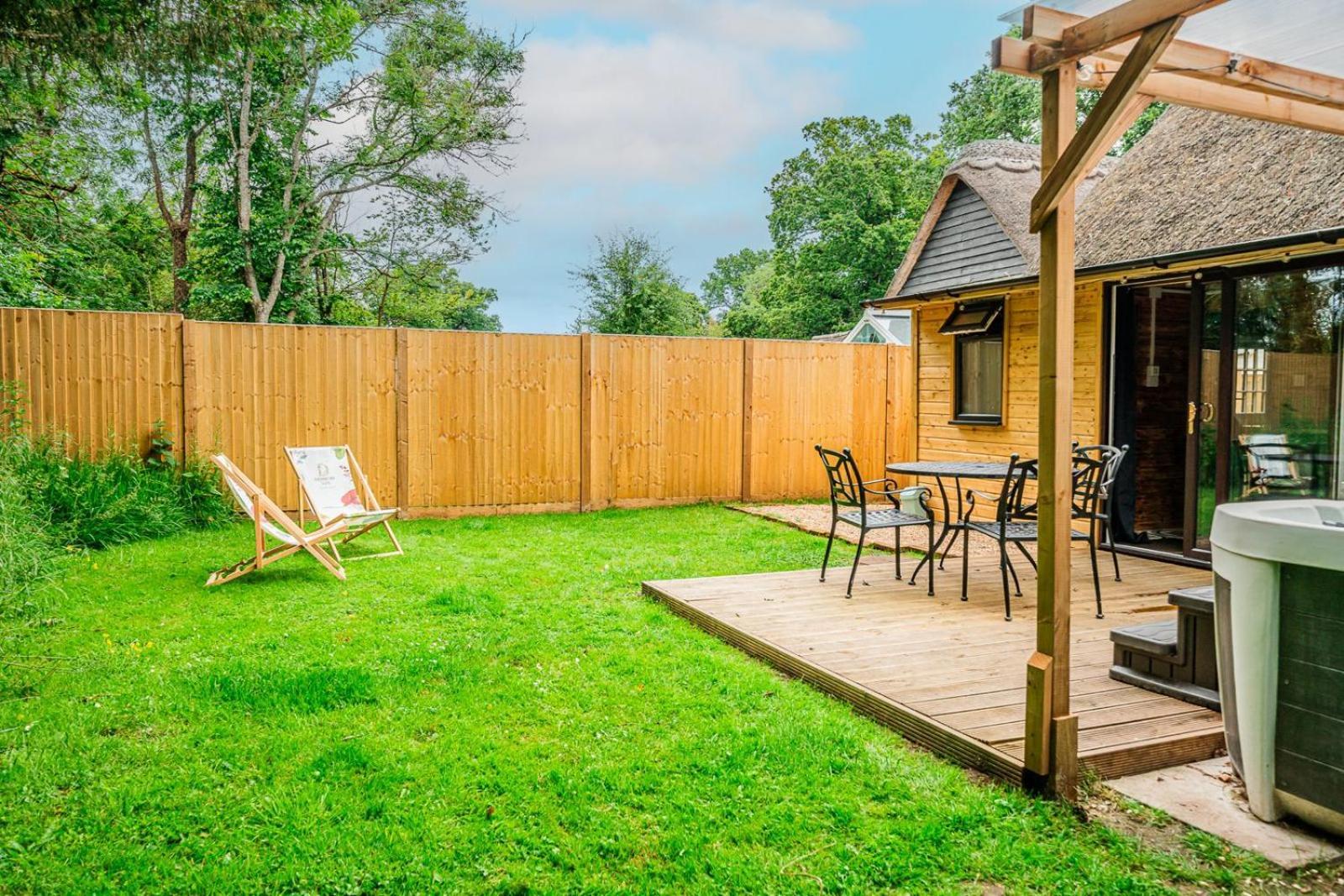 Cozy Cottage With Hot Tub! Cadnam Esterno foto